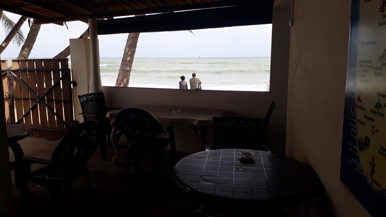 Anicia Beach House Negombo Exteriér fotografie
