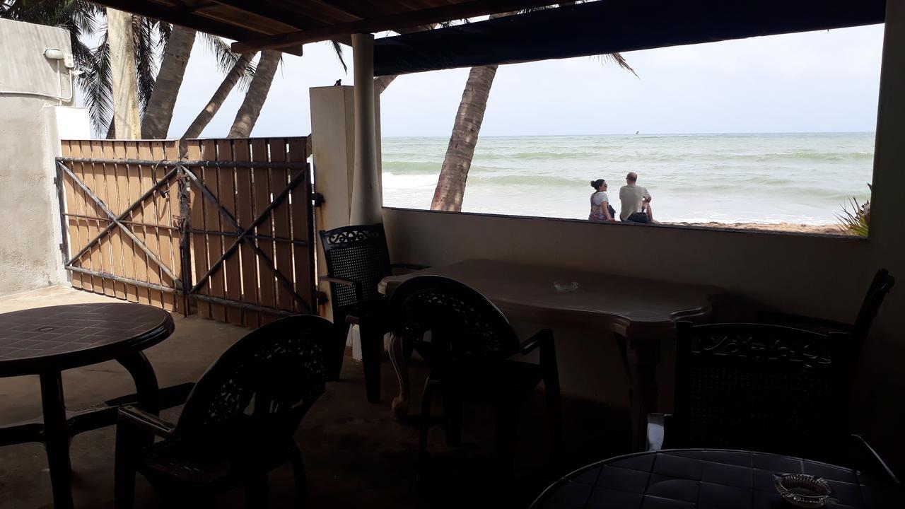 Anicia Beach House Negombo Exteriér fotografie